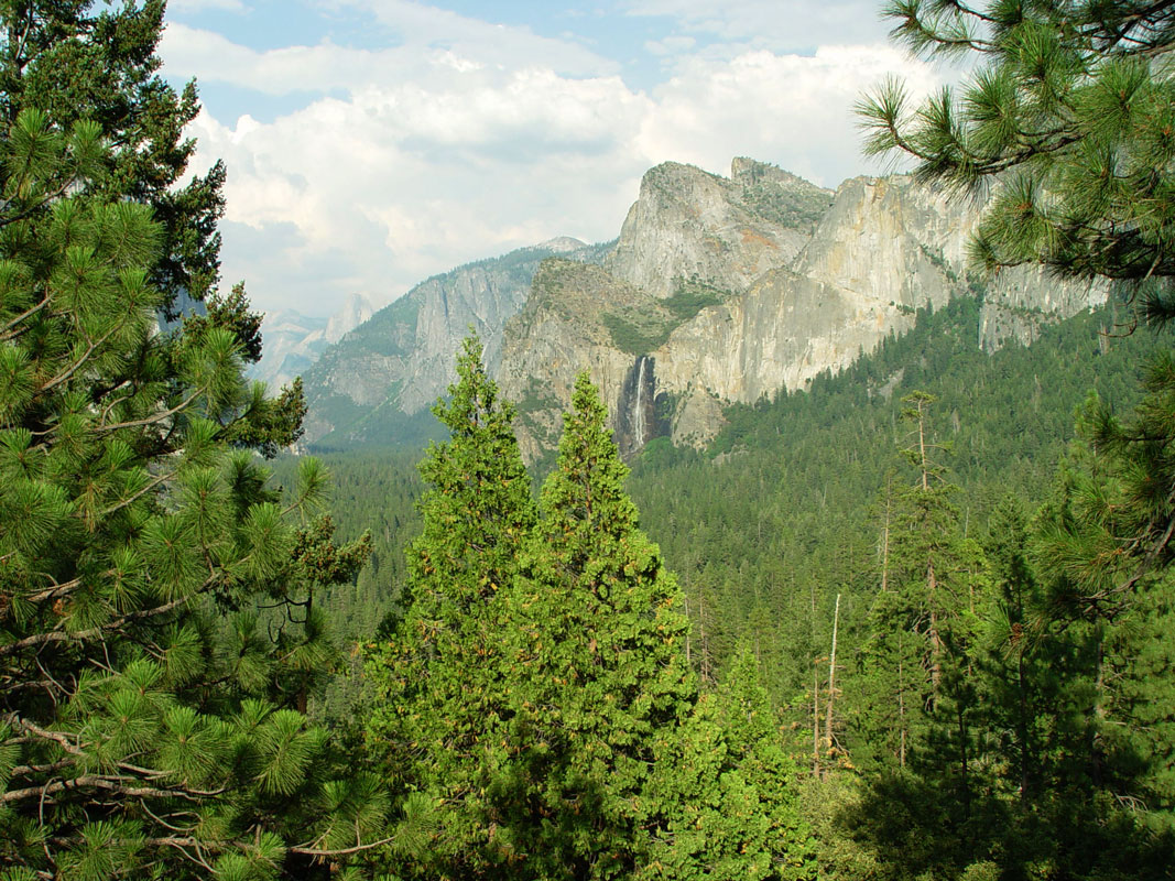 Bridal Veil Falls in Yosemite, California