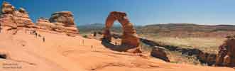 Delicate Arch panorama