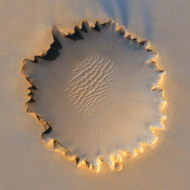 Victoria Crater from MRO