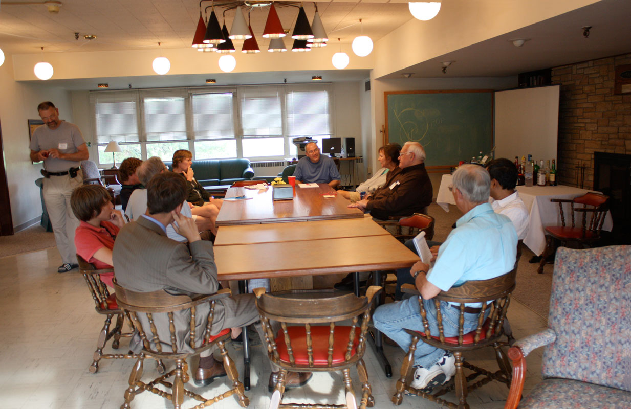 Conference room in the Residence Hall NRAO Green Bank