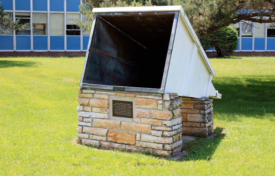 Ewen-Purcell Horn Antenna NRAO Green Bank